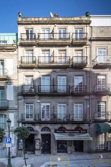 Bonito Piso Con Vistas, Centrico, Acogedor Apartment Vigo Luaran gambar