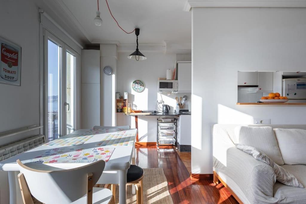 Bonito Piso Con Vistas, Centrico, Acogedor Apartment Vigo Luaran gambar